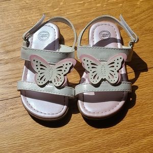 Girls size 6 sandals